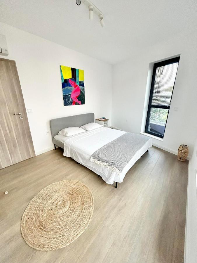 Smart Apartment Mir Varna Exterior photo