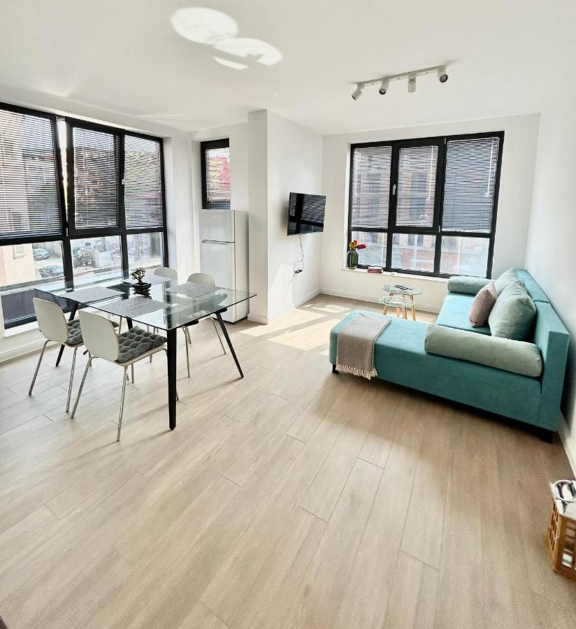 Smart Apartment Mir Varna Exterior photo